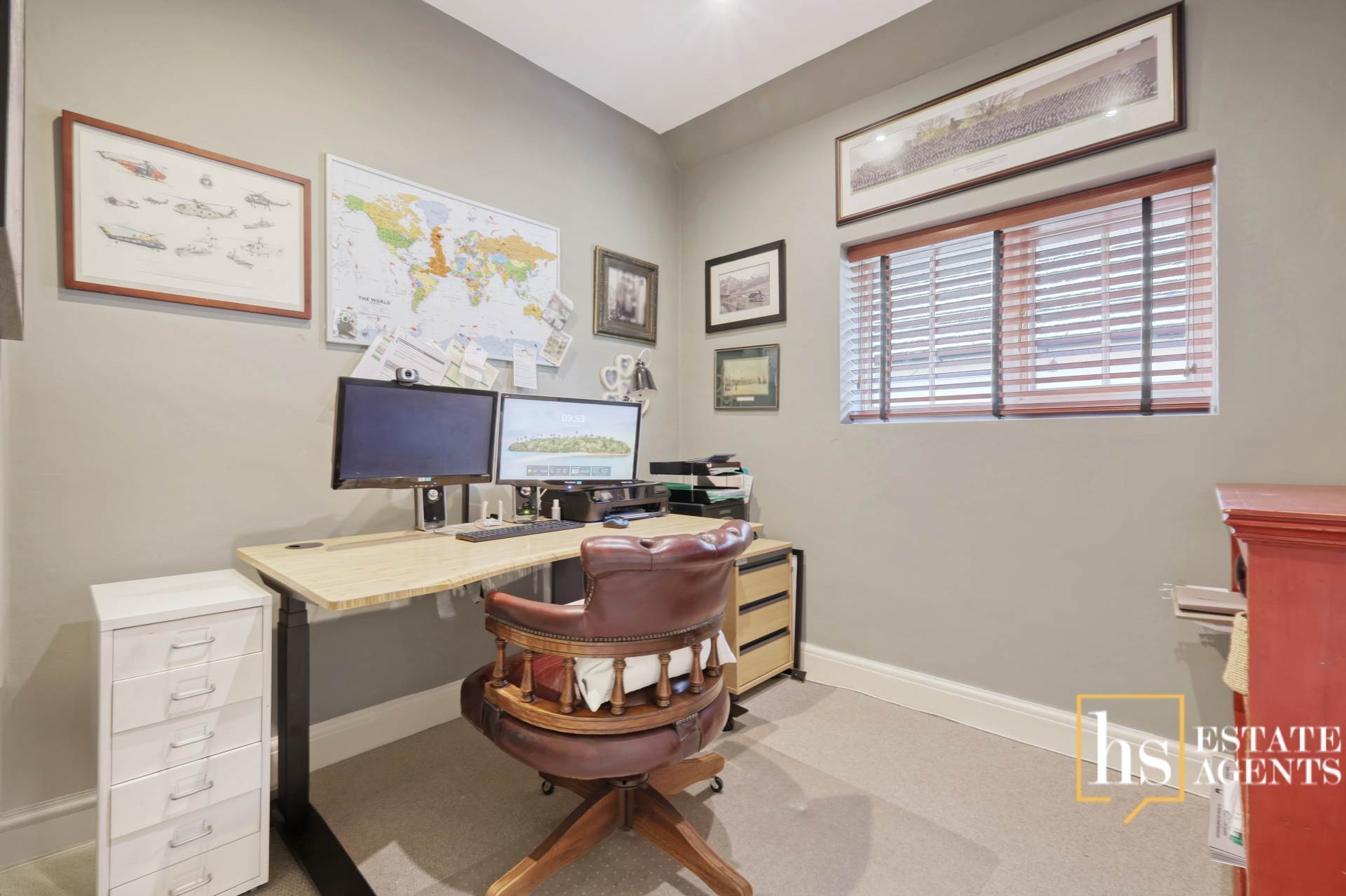 Hillside Walk, Brentwood, Image 25