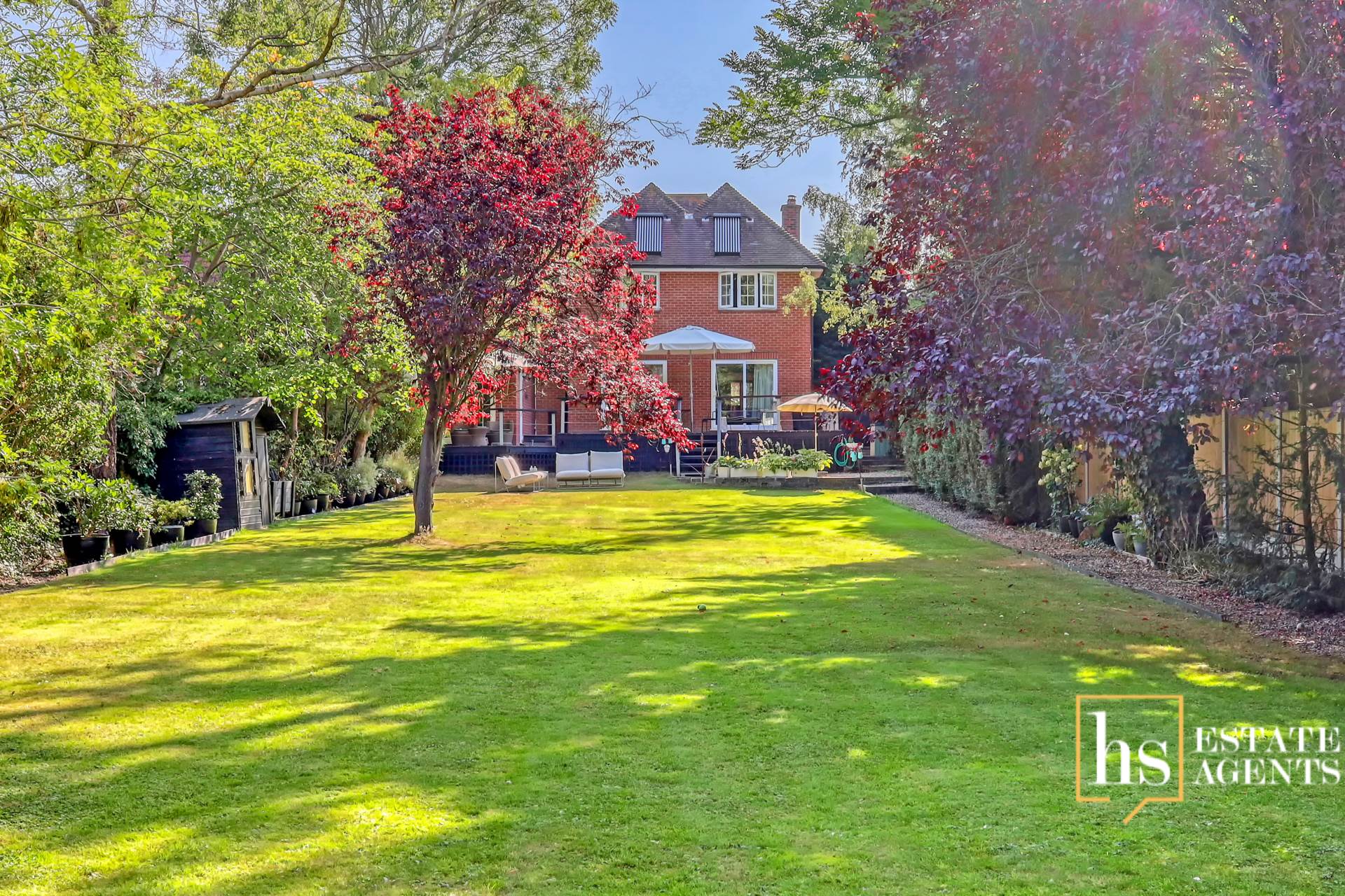 Hillside Walk, Brentwood, Image 30