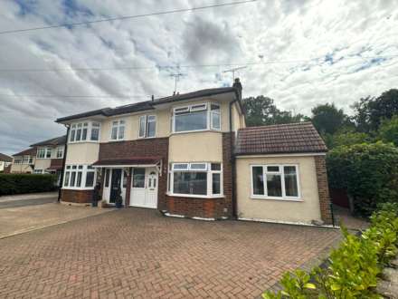 The Meadows, Ingrave, Image 1