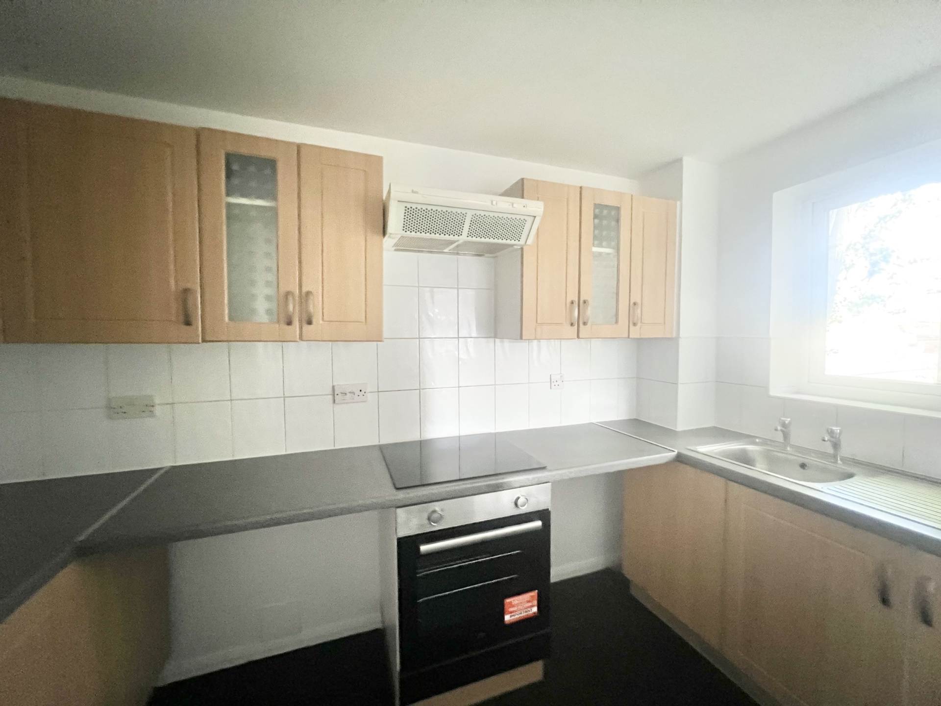 Latimer Drive, Hornchurch, Image 5