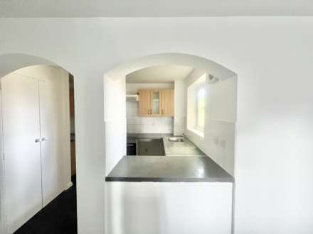 Latimer Drive, Hornchurch, Image 4