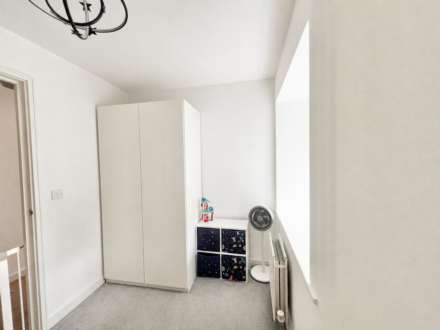 Chatham Way, Brentwood, Image 5