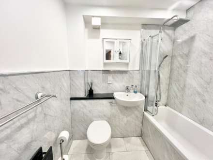 Chatham Way, Brentwood, Image 6