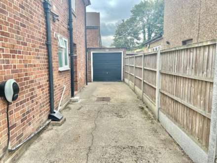 Crescent Road, Brentwood, Image 12