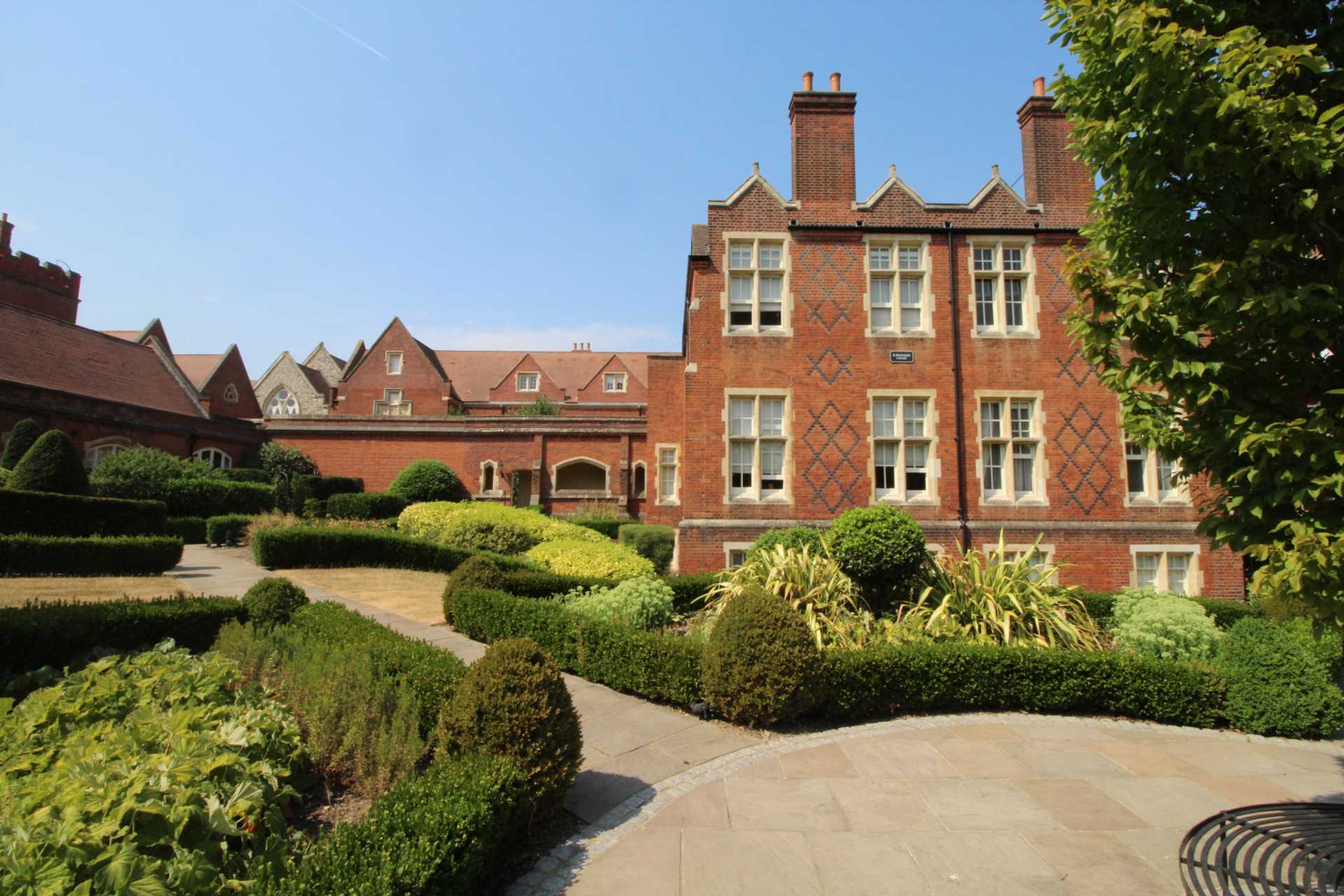 22 Kavanagh Court, The Galleries, Image 1