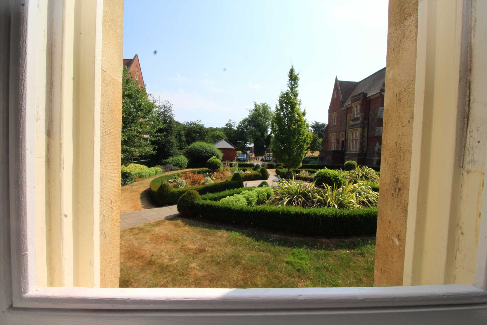 22 Kavanagh Court, The Galleries, Image 4
