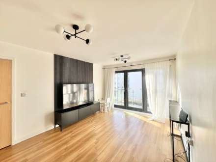 Brooking House, Brentwood, Image 2