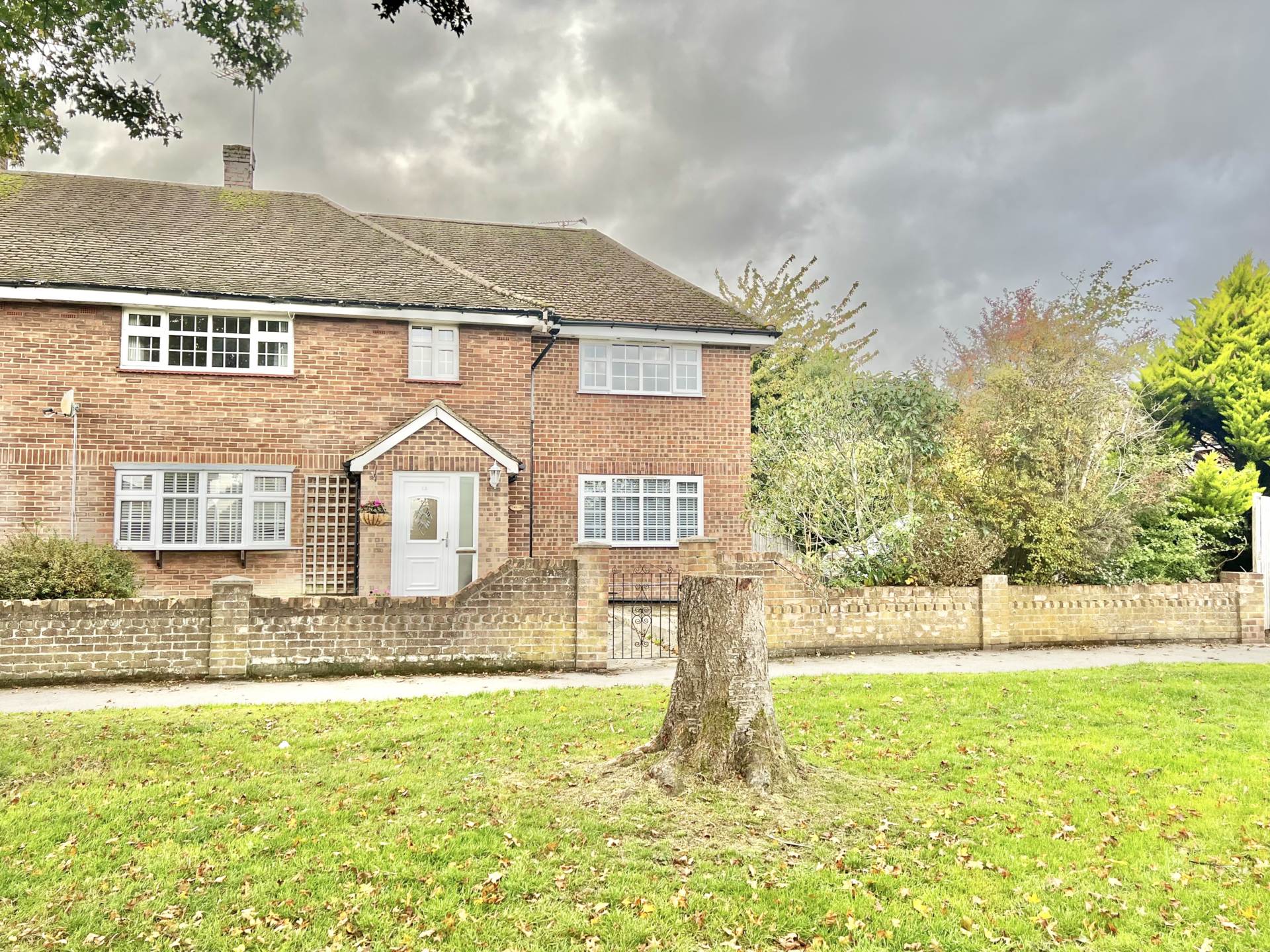 Hazelwood Gardens, Pilgrims Hatch, Brentwood, Image 1
