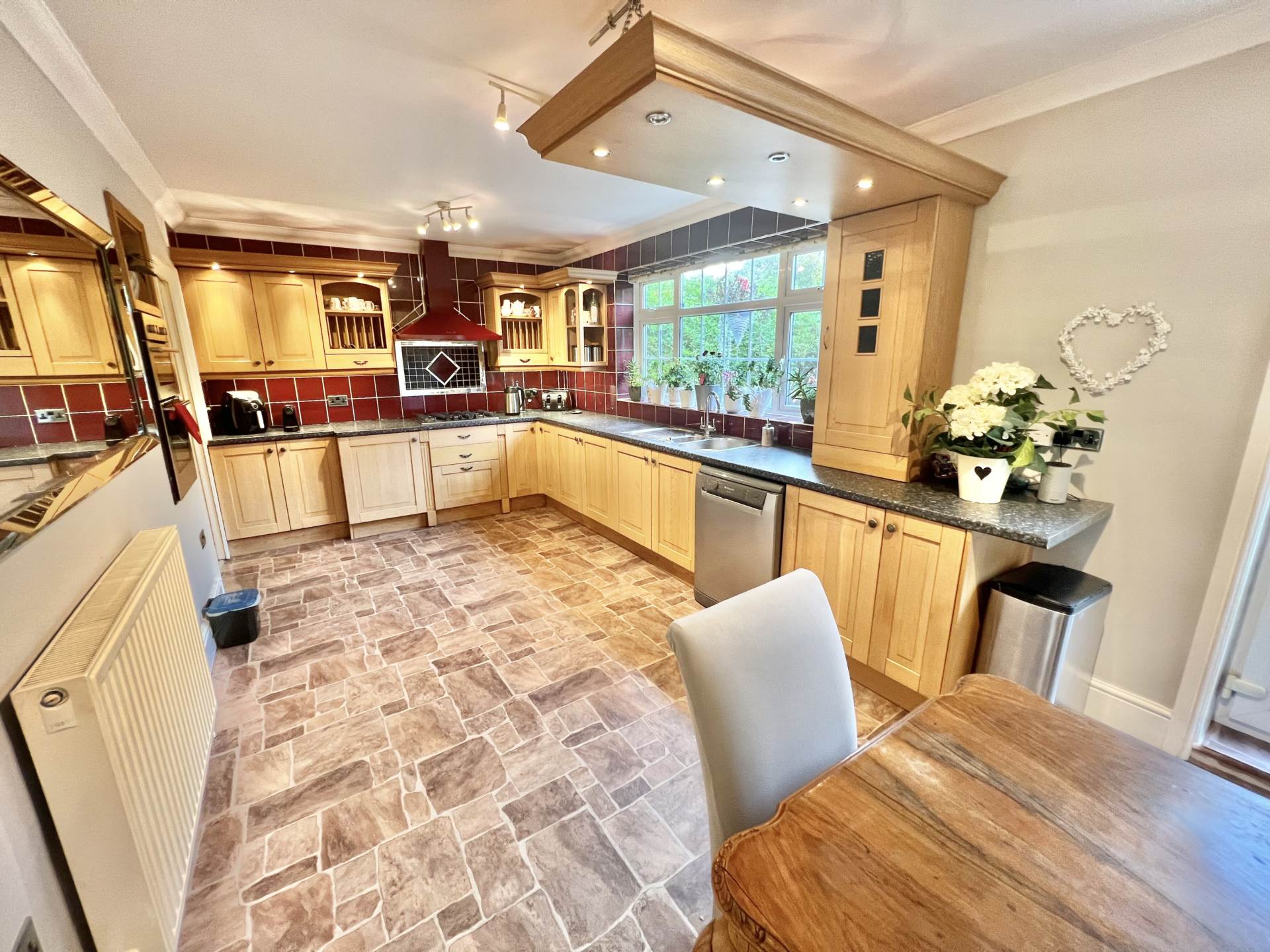 Hazelwood Gardens, Pilgrims Hatch, Brentwood, Image 3