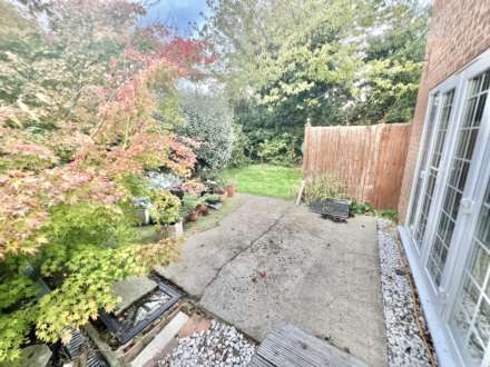 Hazelwood Gardens, Pilgrims Hatch, Brentwood, Image 14