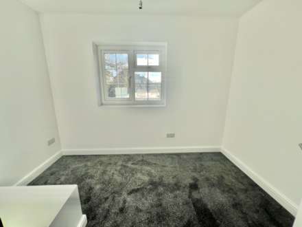 Saxon Close, Brentwood, Image 7