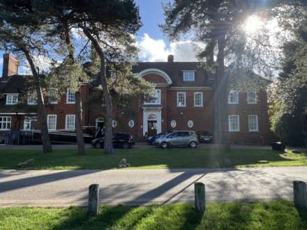 1 Bedroom Apartment, Merrymead House, Brentwood