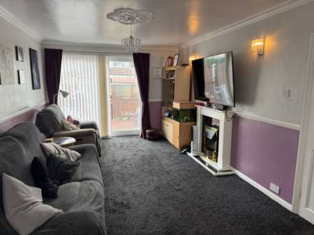 Elms Farm Road, Hornchurch, Image 2