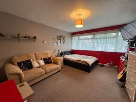Briarleas Gardens, Upminster, Image 3