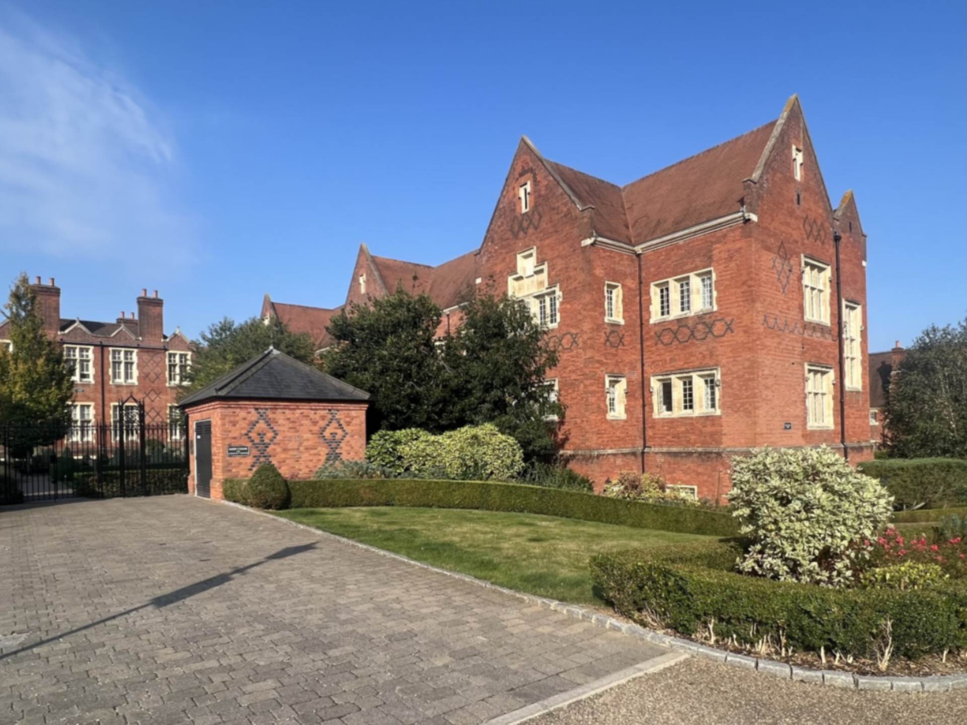 The Galleries, Brentwood, Image 24