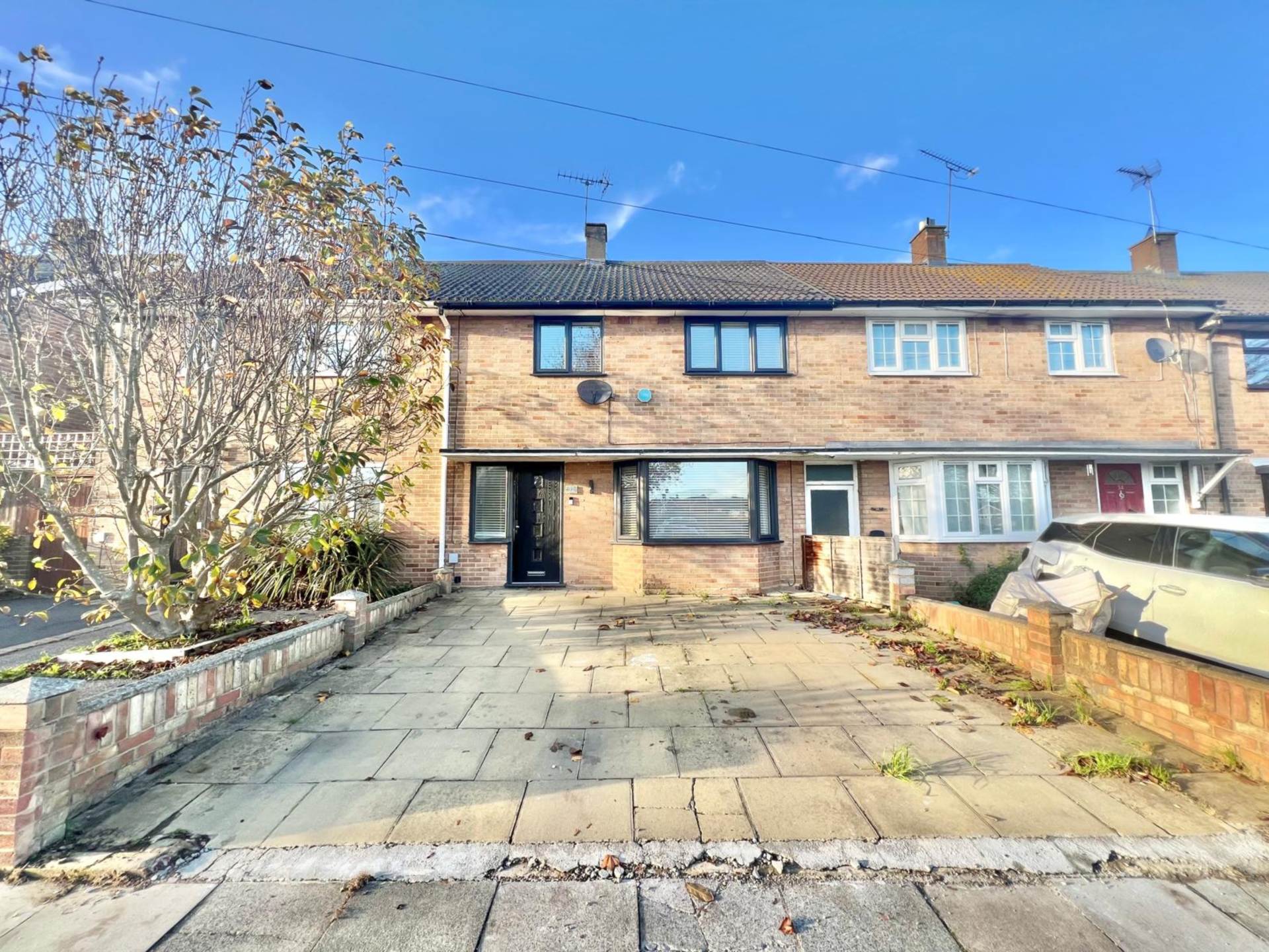 Thrift Green, Brentwood, Image 1