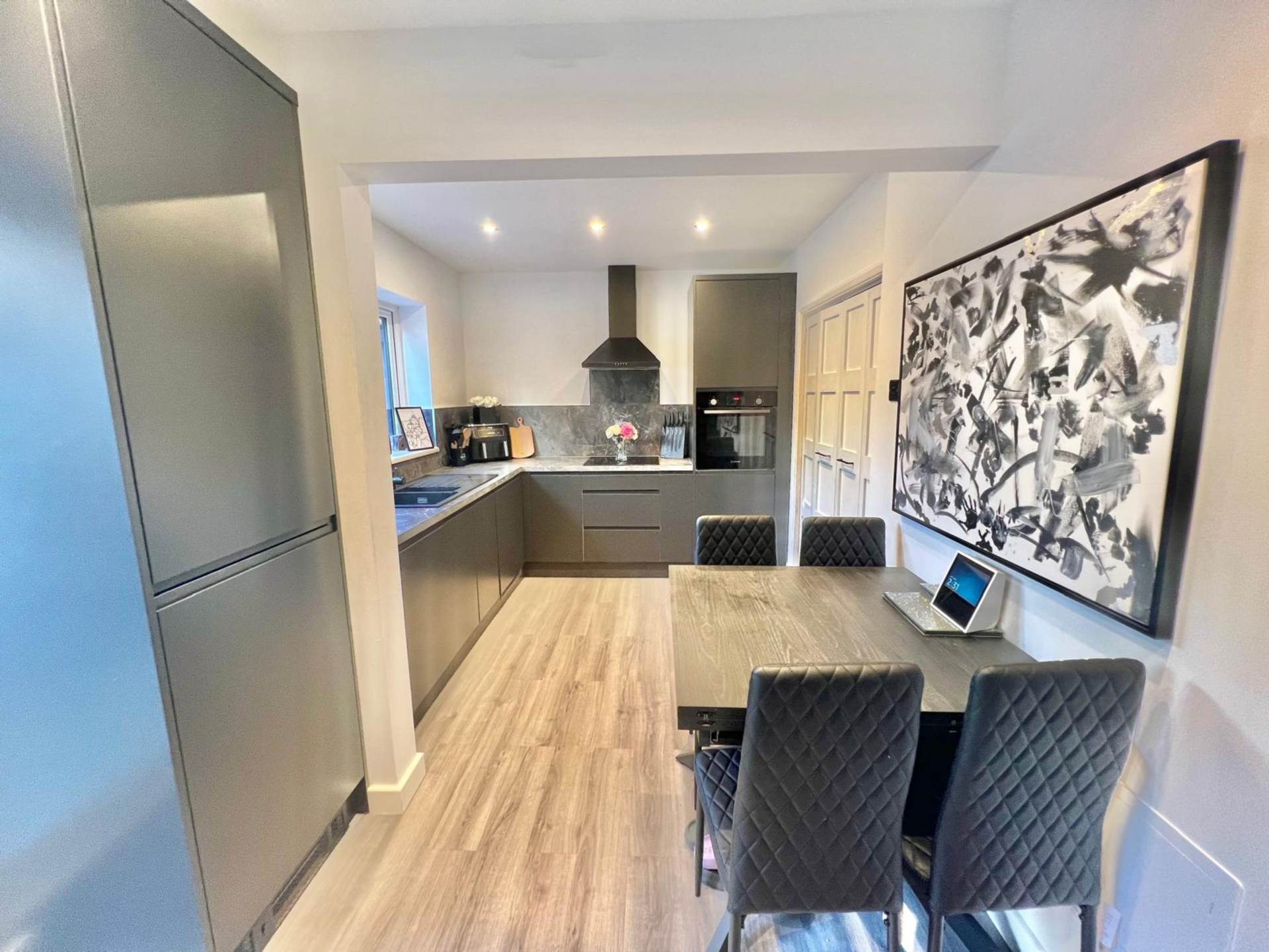 Thrift Green, Brentwood, Image 3