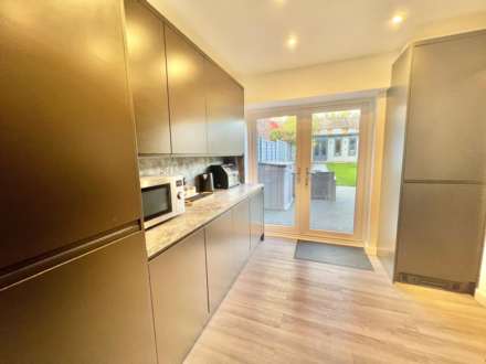 Thrift Green, Brentwood, Image 5