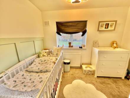 Thrift Green, Brentwood, Image 8