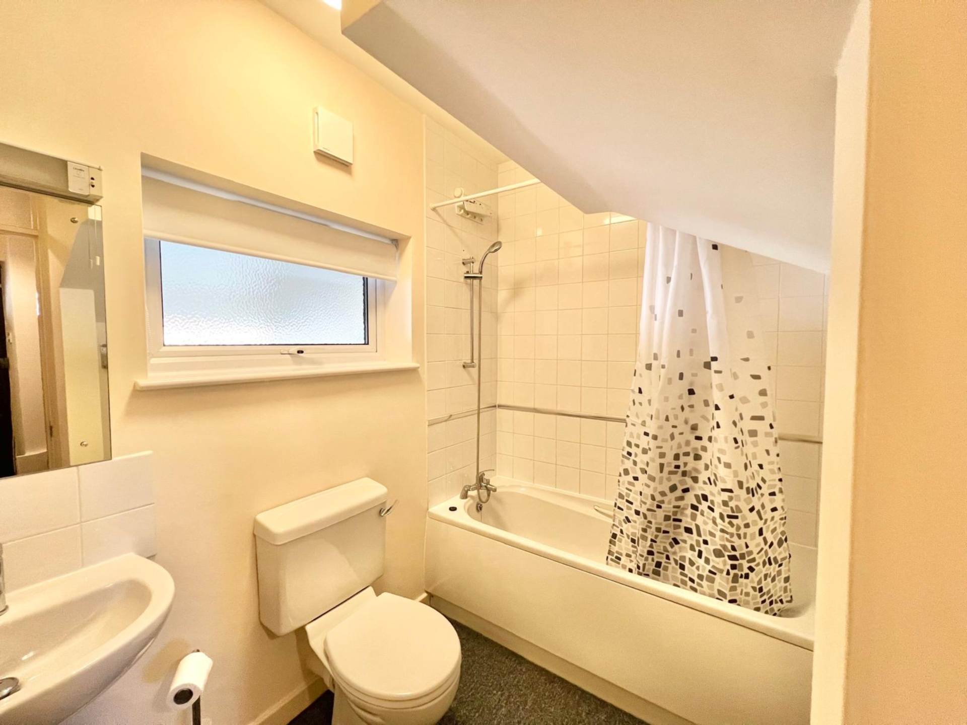 Ongar Road, Brentwood, Image 8