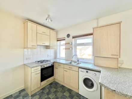 1 Bedroom Semi-Detached, Ongar Road, Brentwood