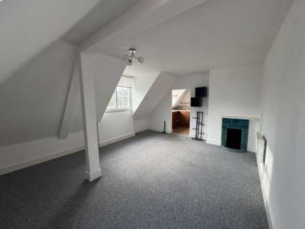 Merrymead House, Brentwood - 6 MONTH LET, Image 6