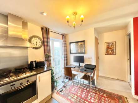 Hart Street, Brentwood, Image 6