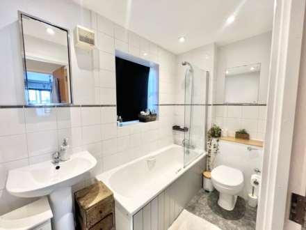 Hart Street, Brentwood, Image 9