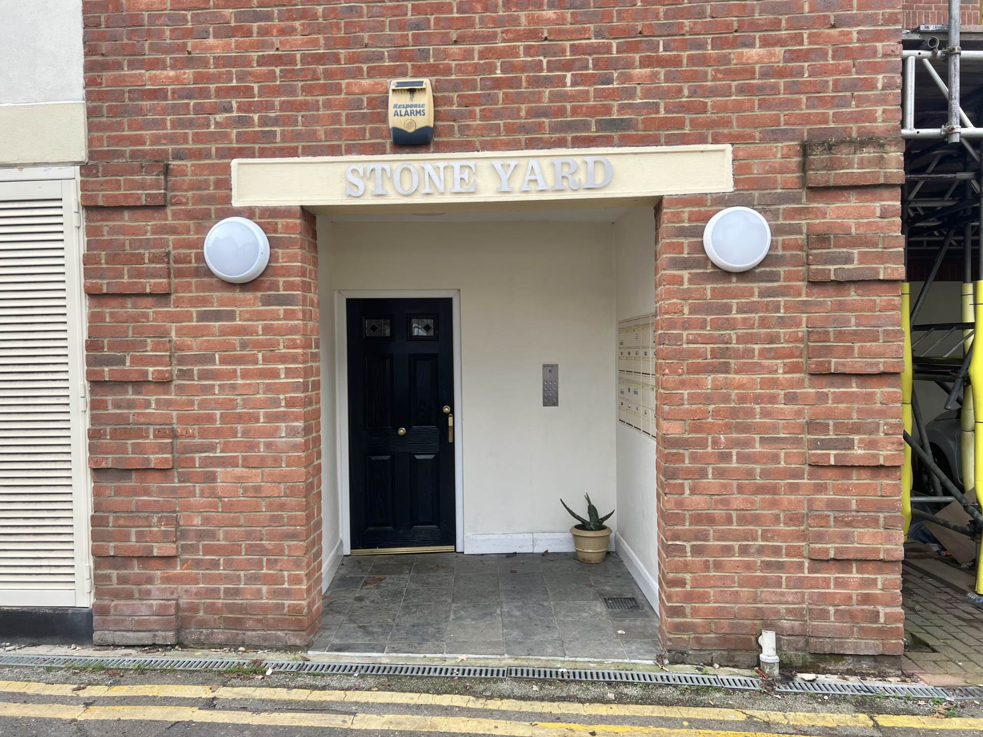 Western Gardens, Brentwood, Image 2