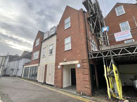 Western Gardens, Brentwood, Image 1