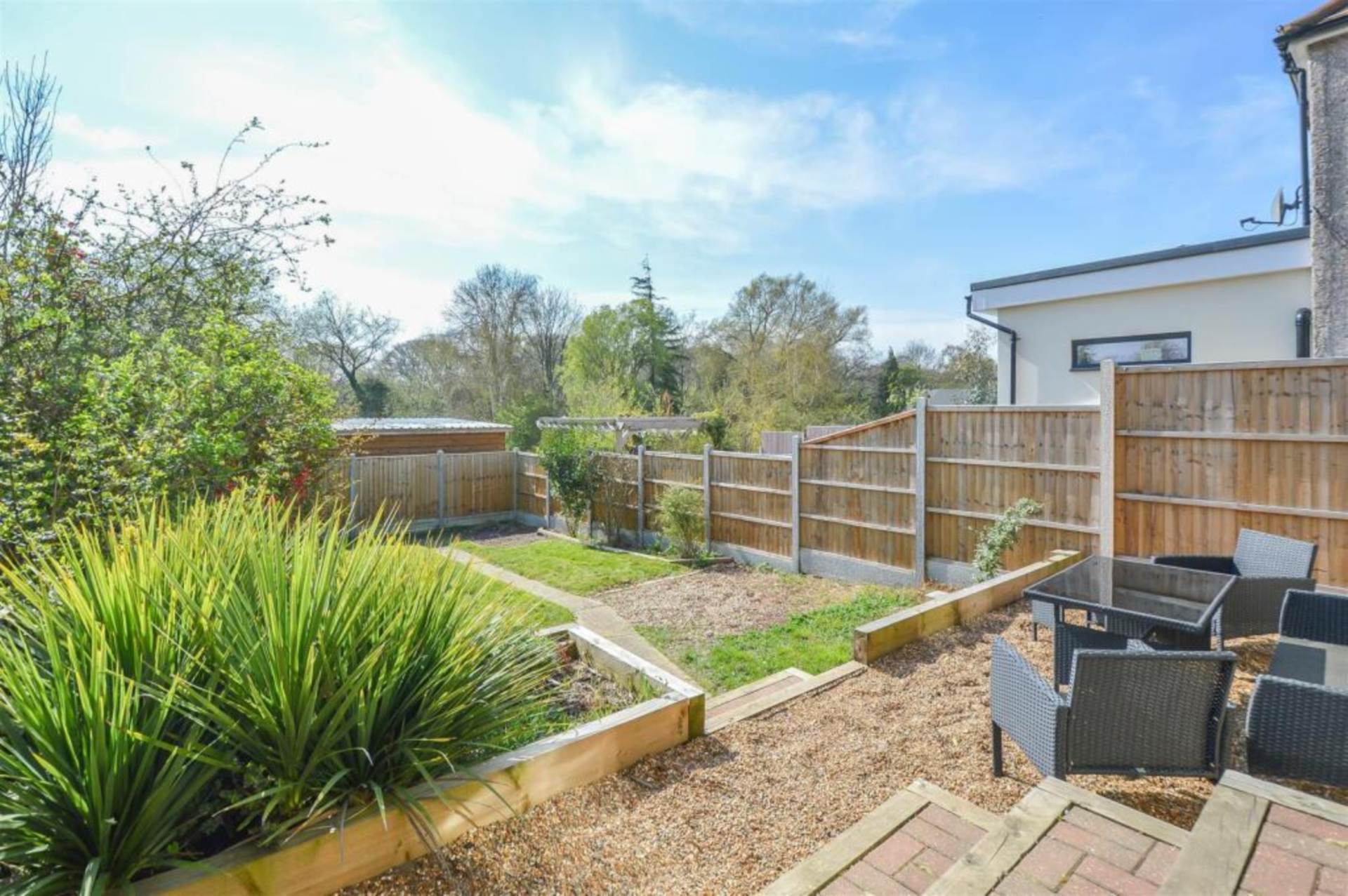 Westwood Avenue, Brentwood, Image 21