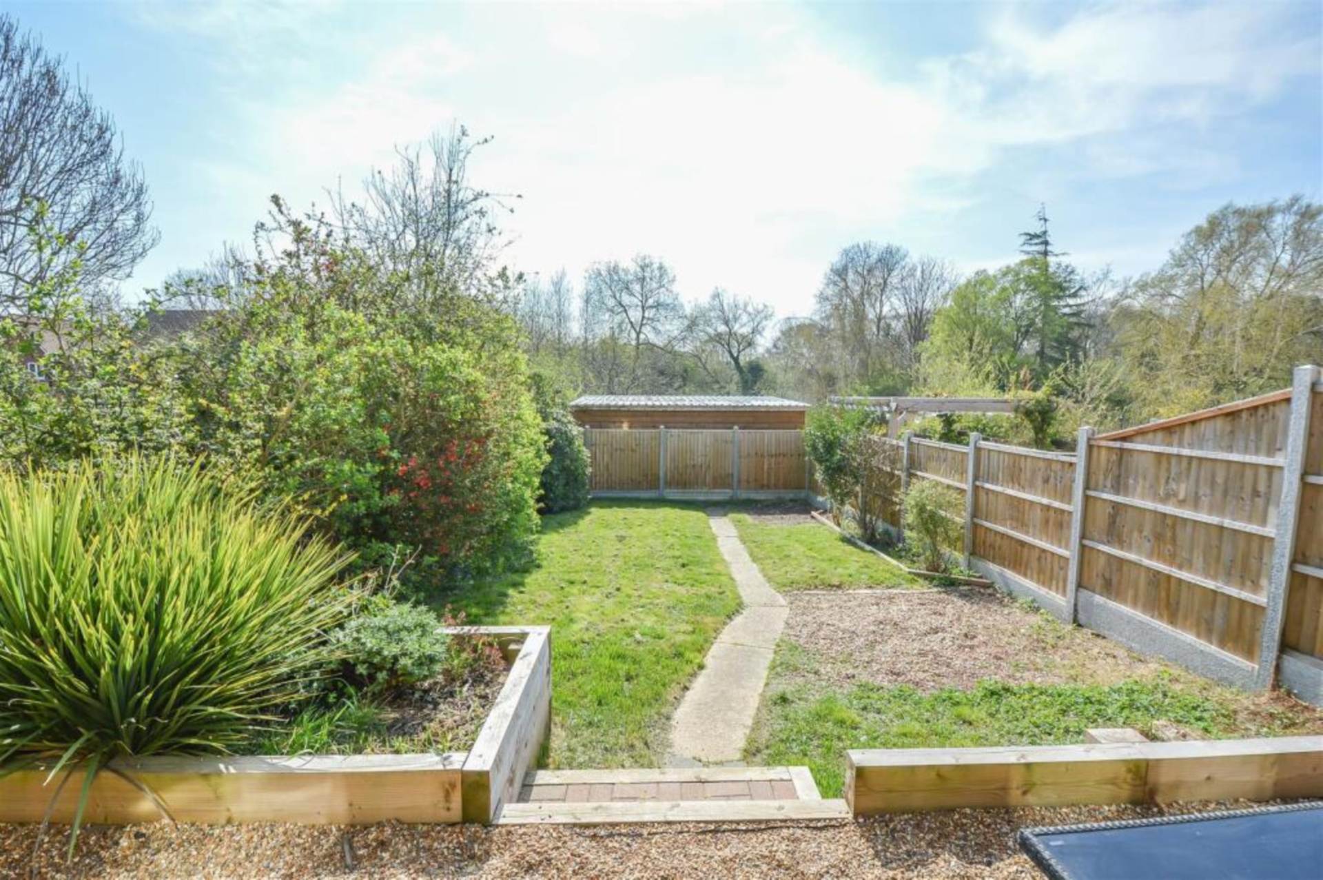 Westwood Avenue, Brentwood, Image 22