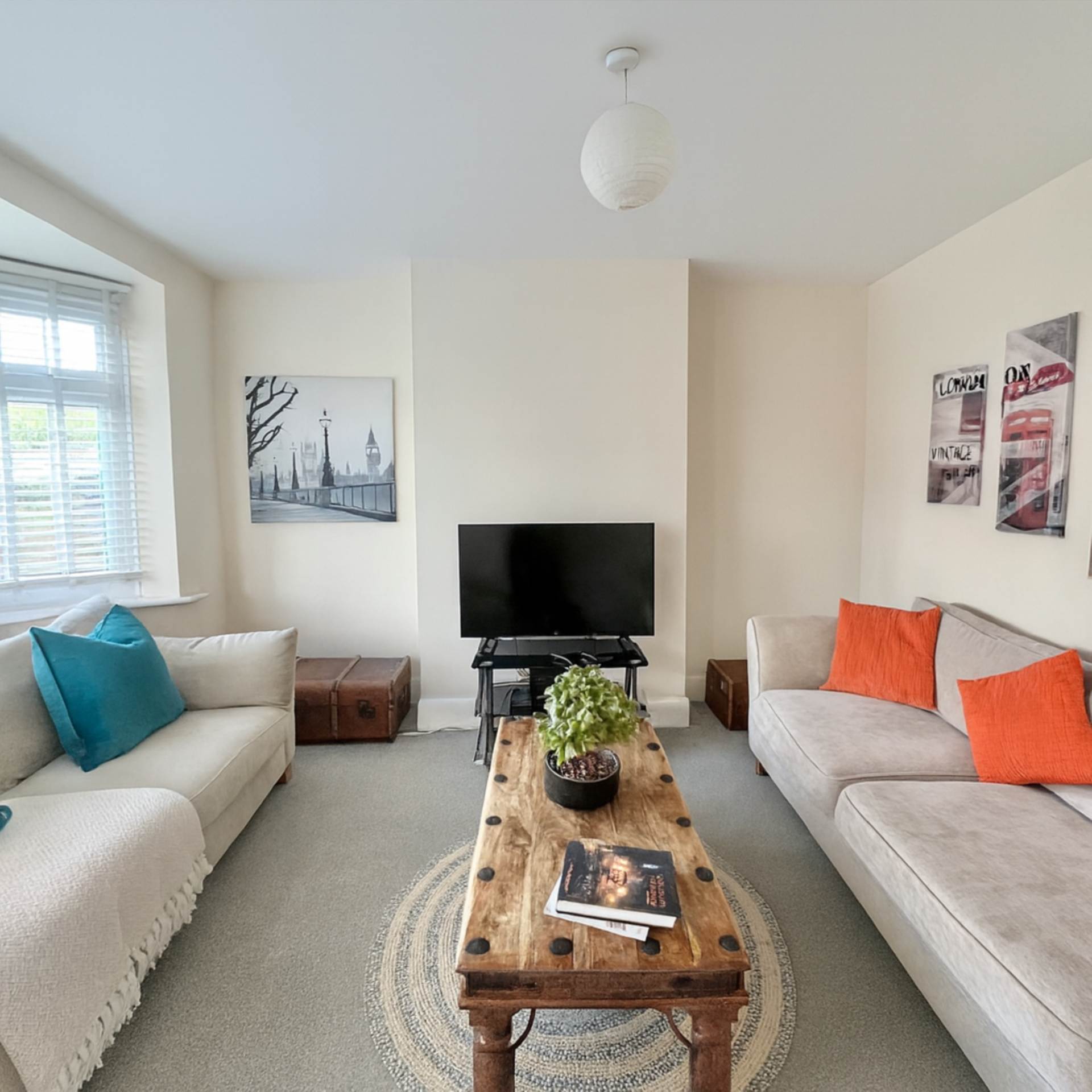 Westwood Avenue, Brentwood, Image 4