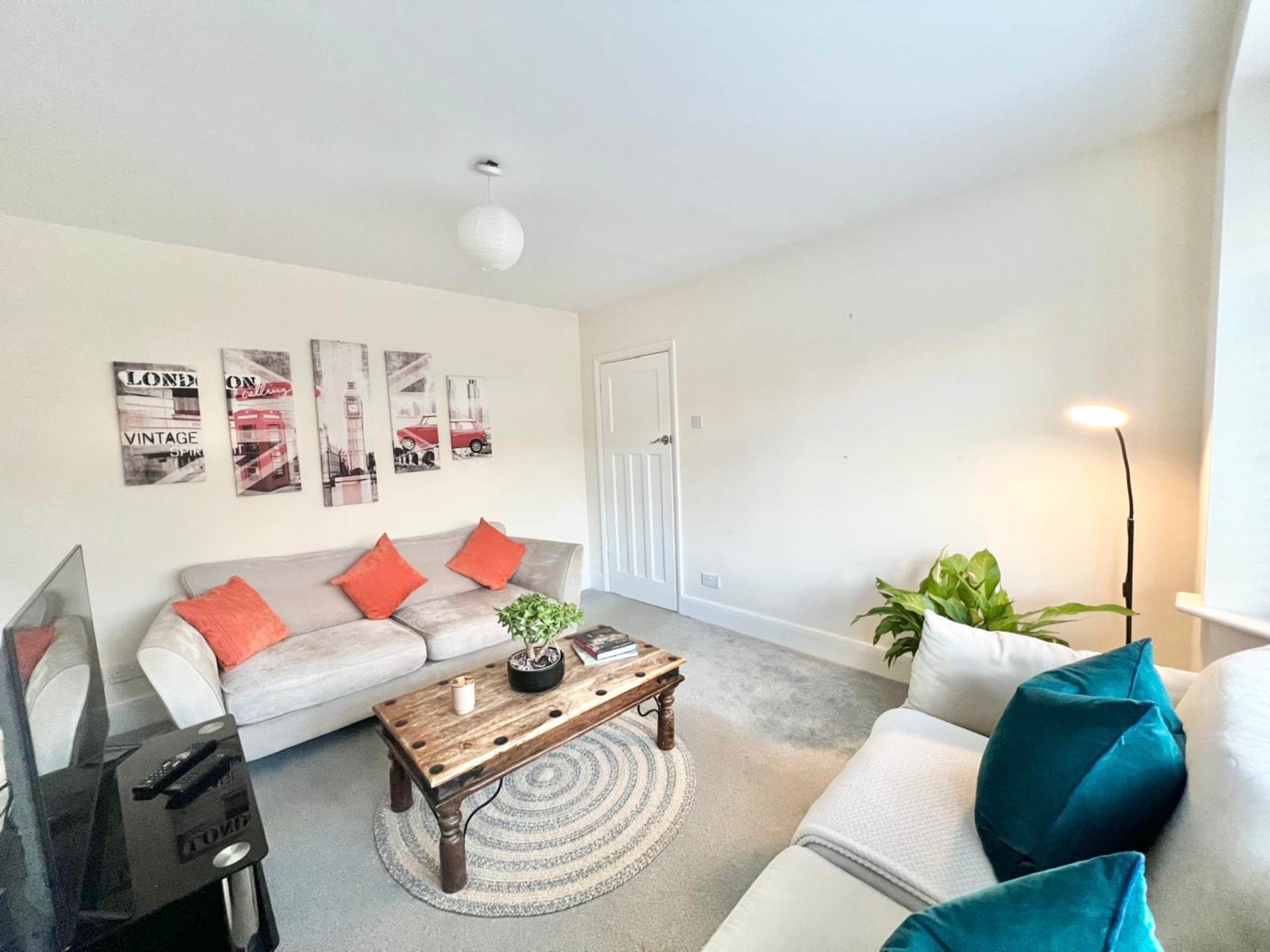 Westwood Avenue, Brentwood, Image 5