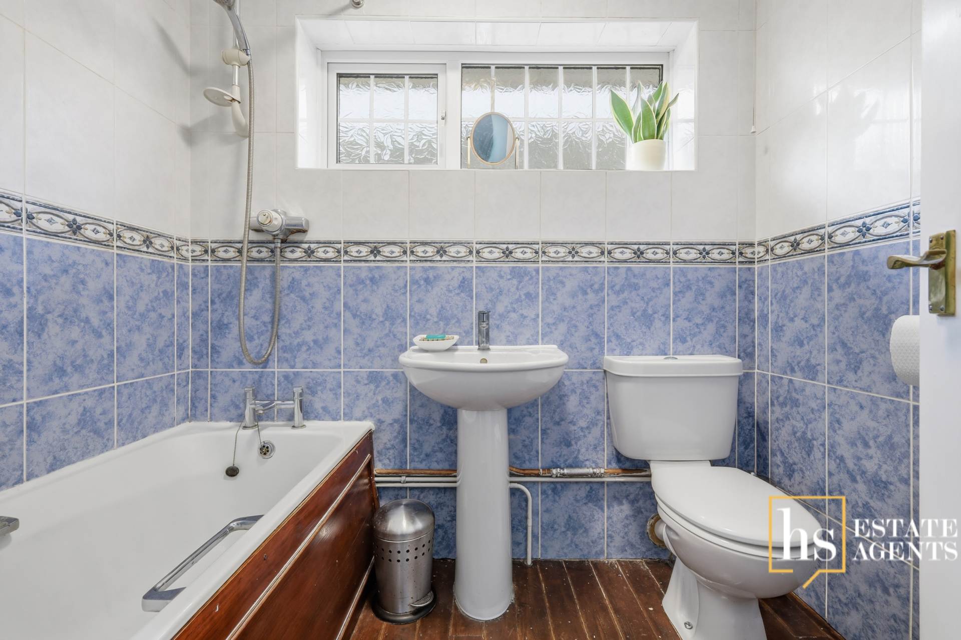 Cornsland, Brentwood, Image 18