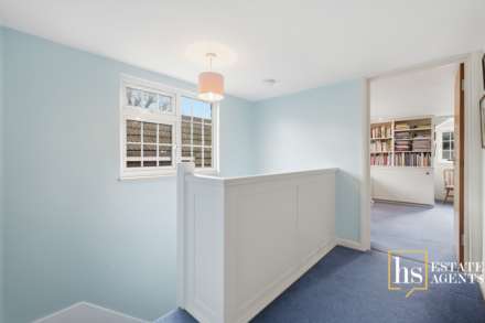 Cornsland, Brentwood, Image 14