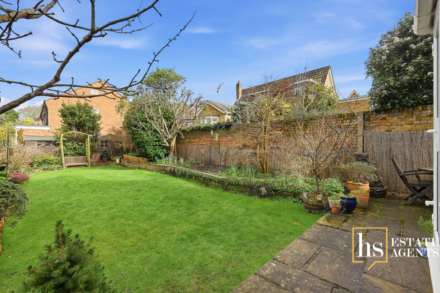 Cornsland, Brentwood, Image 19