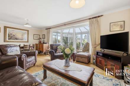 Cornsland, Brentwood, Image 2