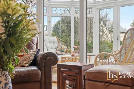 Cornsland, Brentwood, Image 6