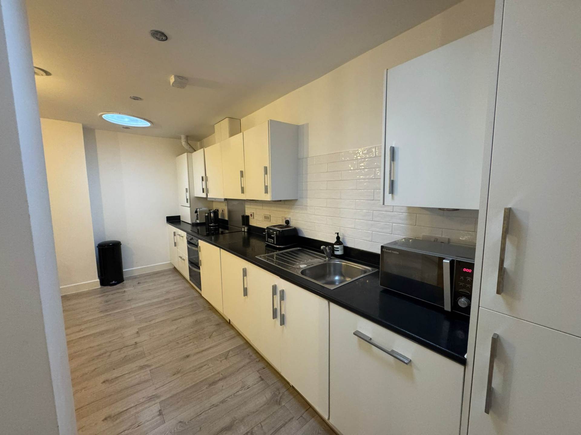 Kensington Way, Brentwood, Image 4