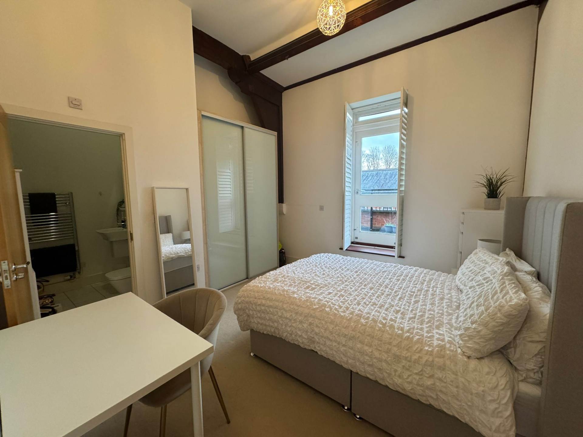 Kensington Way, Brentwood, Image 6