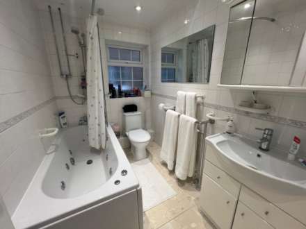 Pittman Close, Ingrave, Brentwood, Image 17