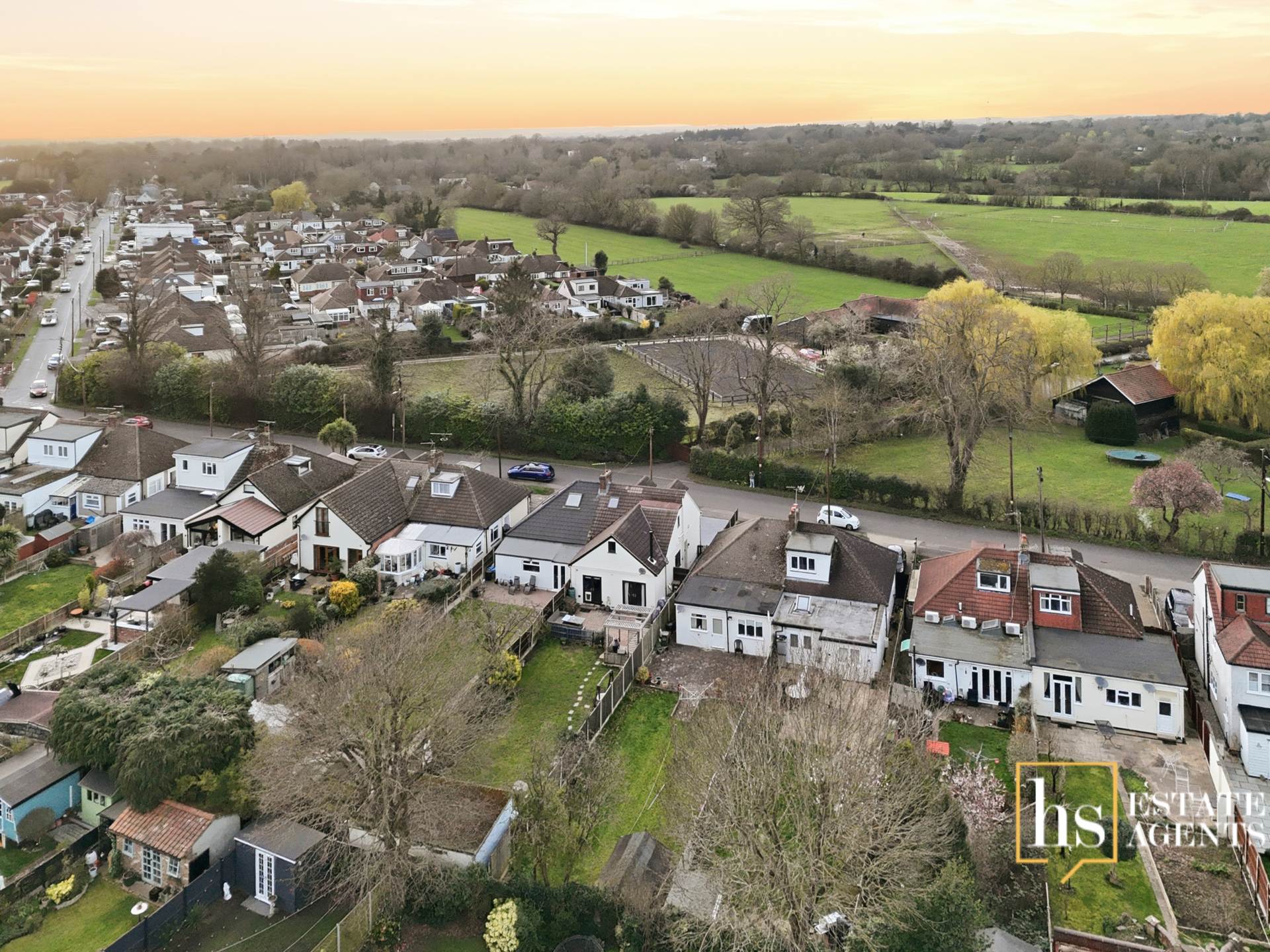 Crow Green Road, Pilgrims Hatch, Brentwood, Image 24