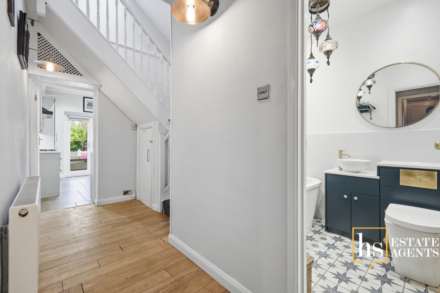 Crow Green Road, Pilgrims Hatch, Brentwood, Image 11