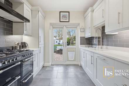 Crow Green Road, Pilgrims Hatch, Brentwood, Image 2