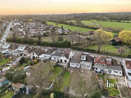 Crow Green Road, Pilgrims Hatch, Brentwood, Image 24