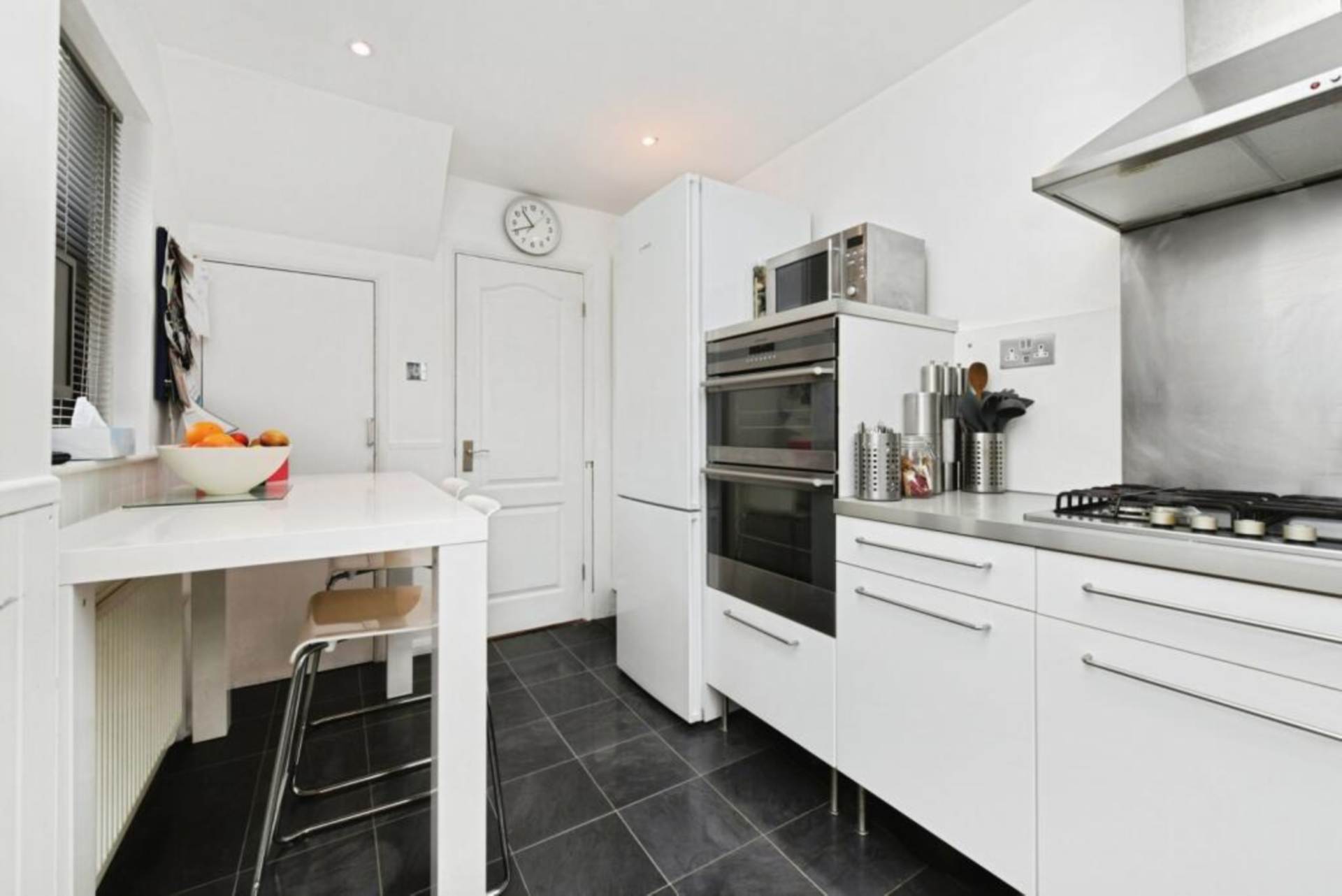 Brentwood Place, Brentwood, Image 4