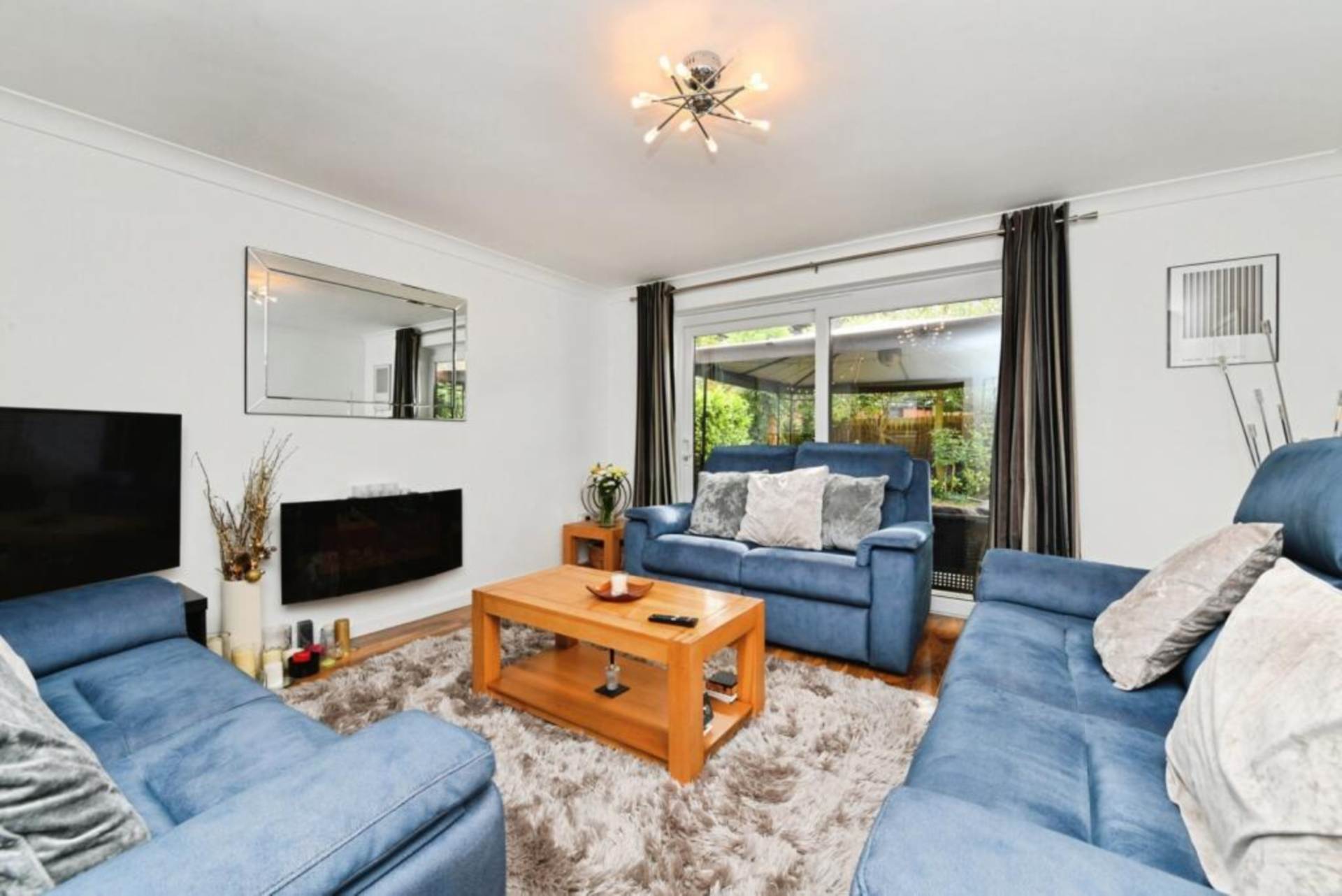 Brentwood Place, Brentwood, Image 7