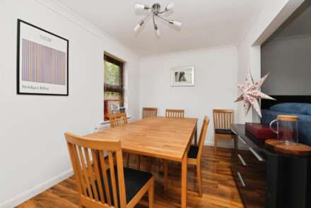 Brentwood Place, Brentwood, Image 8