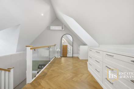 South Weald Road, Brentwood, Image 24